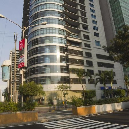 The Malayan Plaza Hotel Pasig City Eksteriør billede