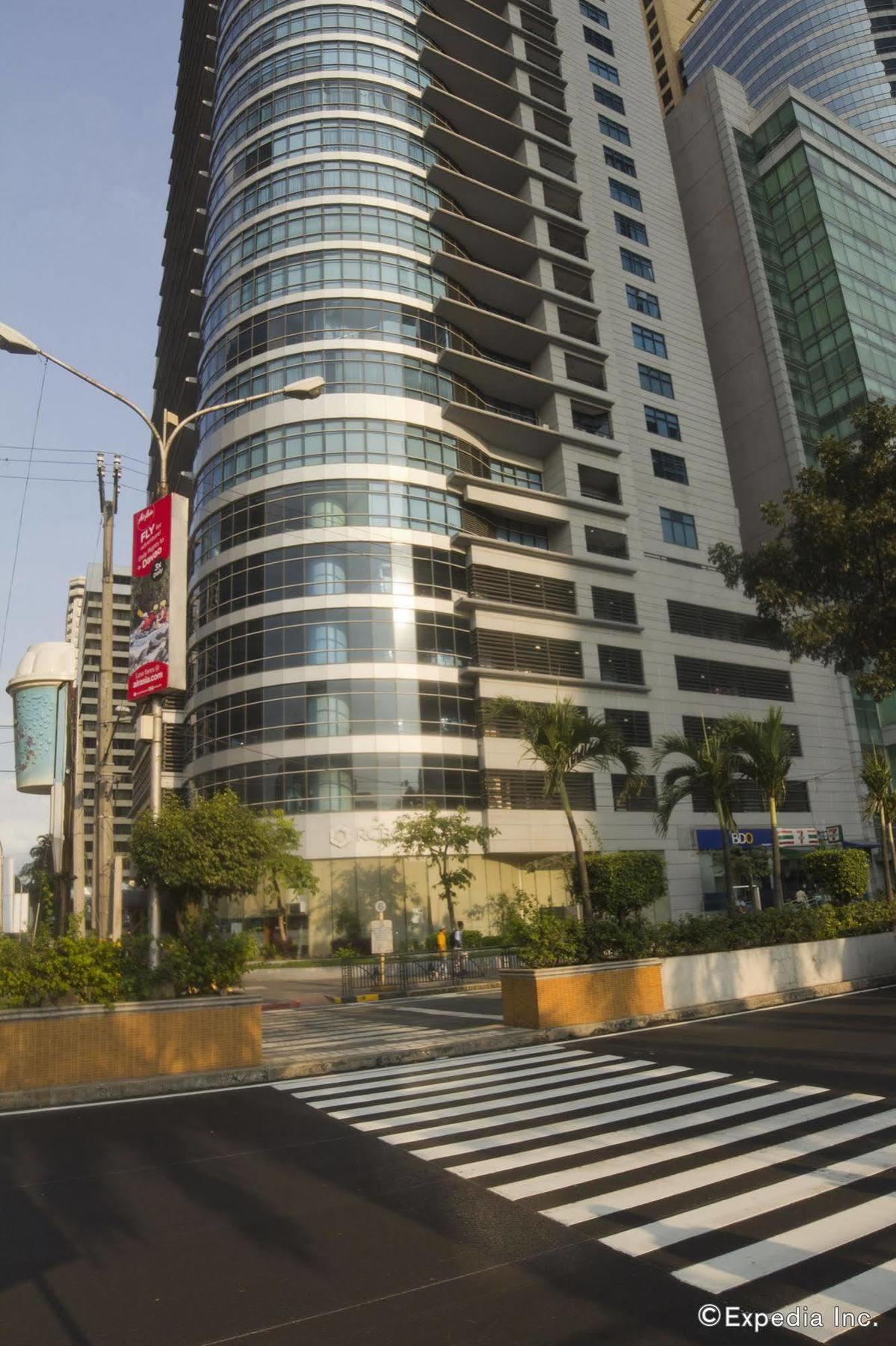The Malayan Plaza Hotel Pasig City Eksteriør billede
